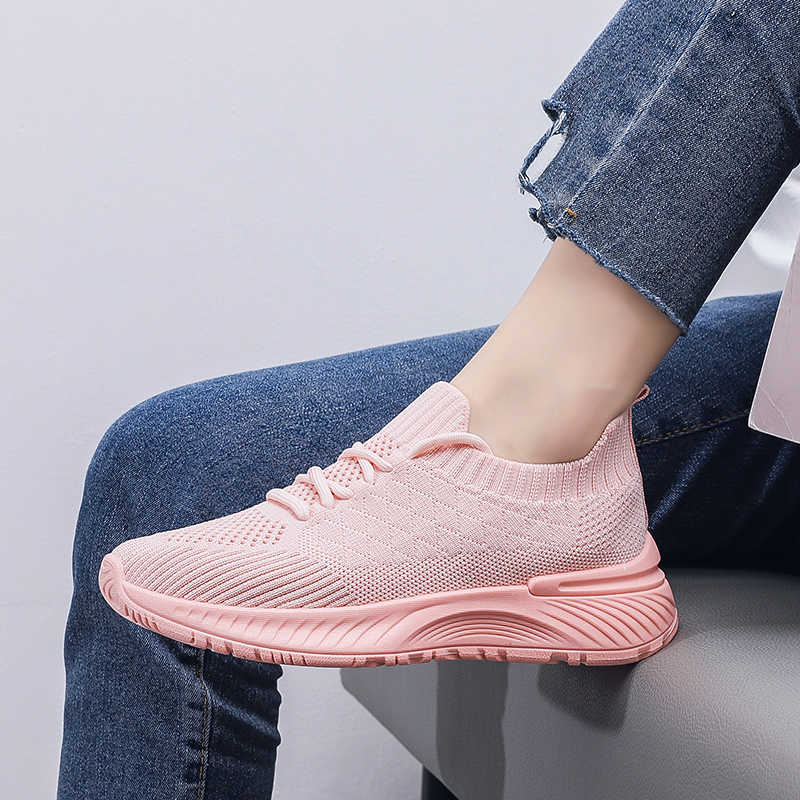 Fashion Plateforme Thick Bottom Colored Woman Shoes Woven Sneakers Women Red Tenis Fitness Sports Athletics Due To Pas Cher Team