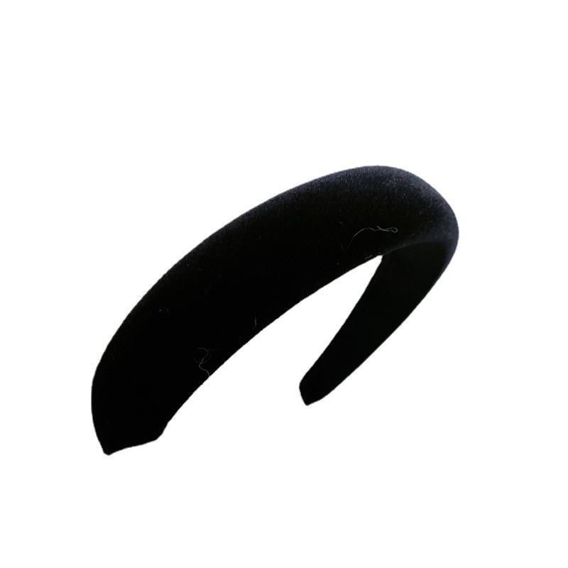 Velvet Headband: Retro French Style for Autumn/Winter, Perfect for Face Washing and High Skull Top Hair Ties.