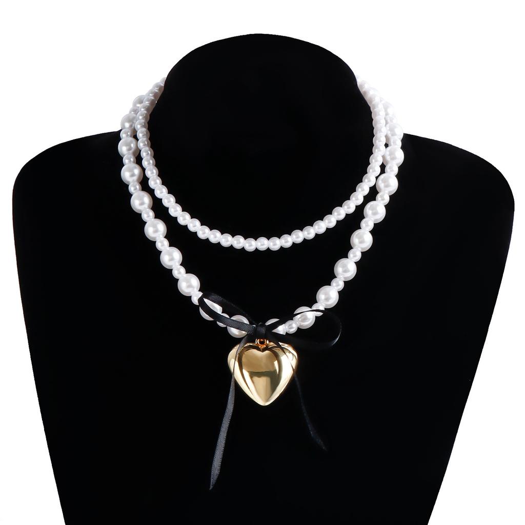 European and American sweet and cool style black silk ribbon bow love necklace female niche high-end imitation pearl necklace