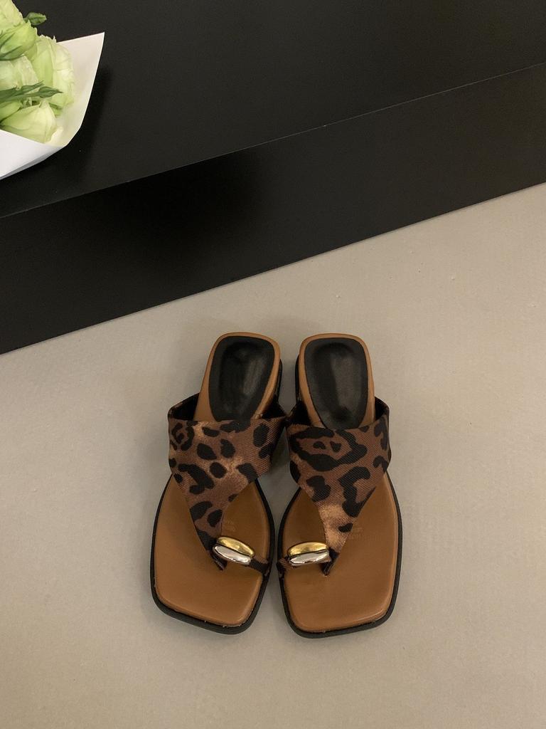 Wedge heel cover toe cool slippers women's shoes wear new platform holiday seaside beach sandals