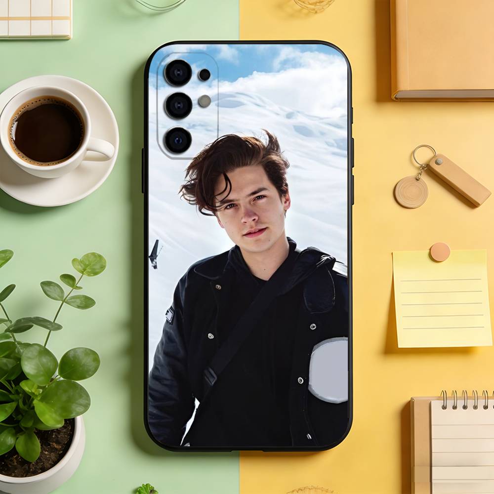 Cole Sprouse Handyhülle für Samsung S25,S24,S21,S22,S23,S30,Ultra,S20,Plus,Fe,Lite,Note,10,Schwarze Hülle