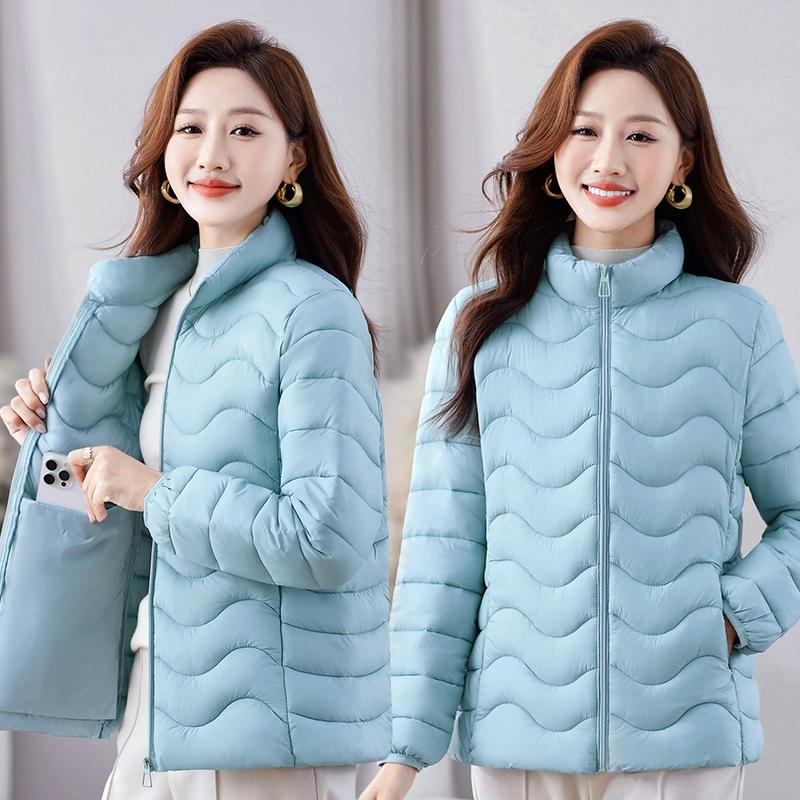 Winter Women's Standing Collar Cotton Jacket Women's Loose Short Lightweight Cotton Jacket Women's Korean Version Slim Fit and Slimming Cotton Jacket