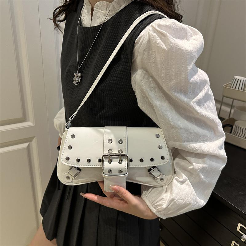 Y2k Rivet Design Cool Hot Girls Shoulder Bags Solid Color Ladies Pu Leather Underarm Bag Vintage Female Phe Handbags Purse