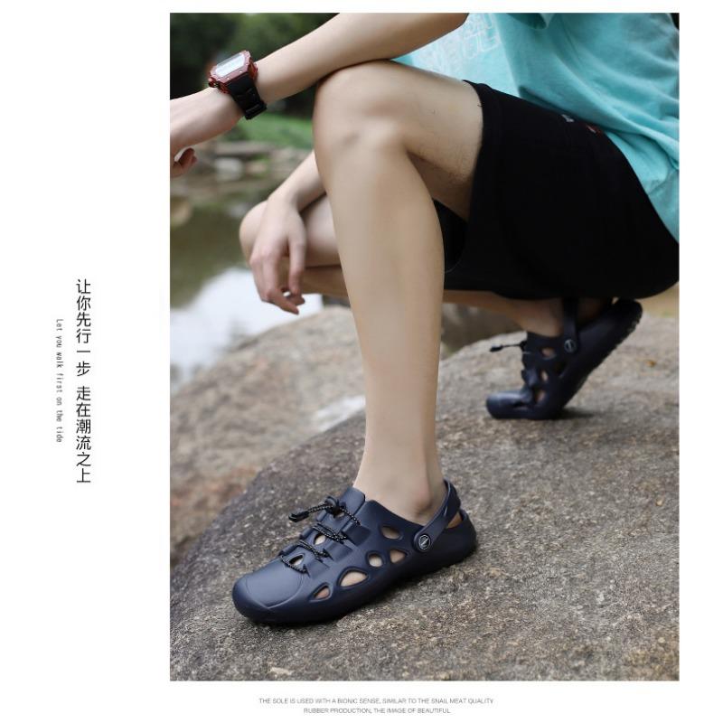 Men's Cave Shoes Casual Outdoor Baotou Sandals Two Wear Breathable Beach Sandals