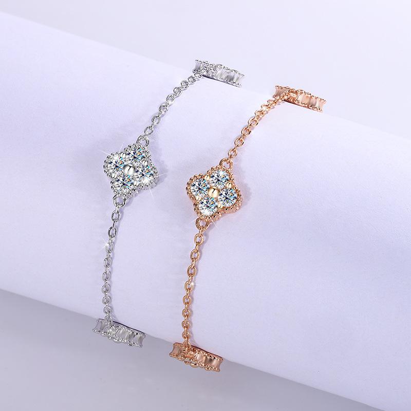 S925 Silver Four Leaf Grass Diamond Bracelet Full D Moissanite Adjustable Chain Wedding Engagement Party Women Birthday Gift