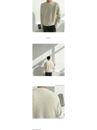 Men's Solid Color Korean Style Round Neck Knitted Sweater - Trendy Loose Fit for Autumn and Winter