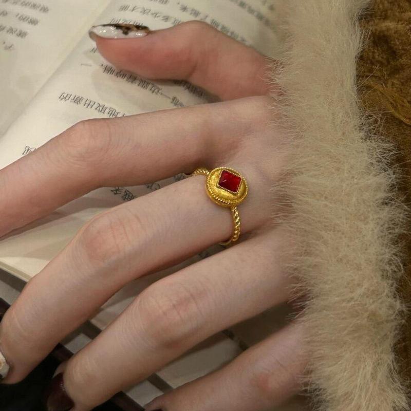Xiaohongshu Chinese National Style Four-Leaf Clover Hollow Flower Stacking Ring Vintage Design Adjustable Open Size