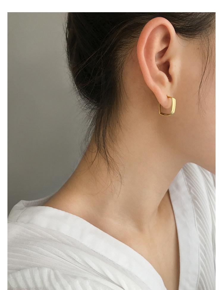 Su Chuang S925 Sterling Silver Geometric Square Stud Earrings for Women - Stylish, Versatile, High-End Ear Accessories