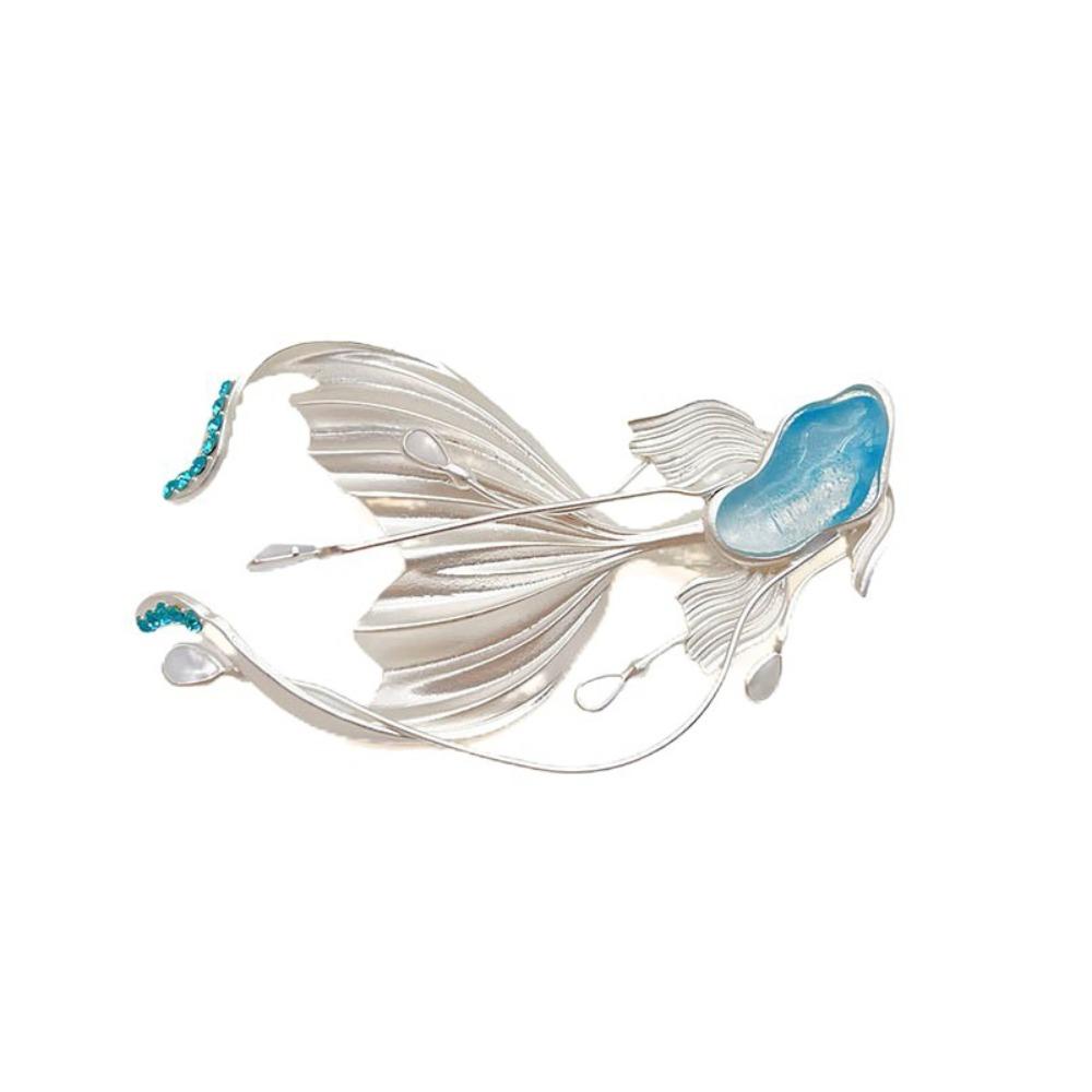 

Alloy Crystal White Fish Brooch Dynamic Lapel Pin Universal Metal Badge Scarf Accessories