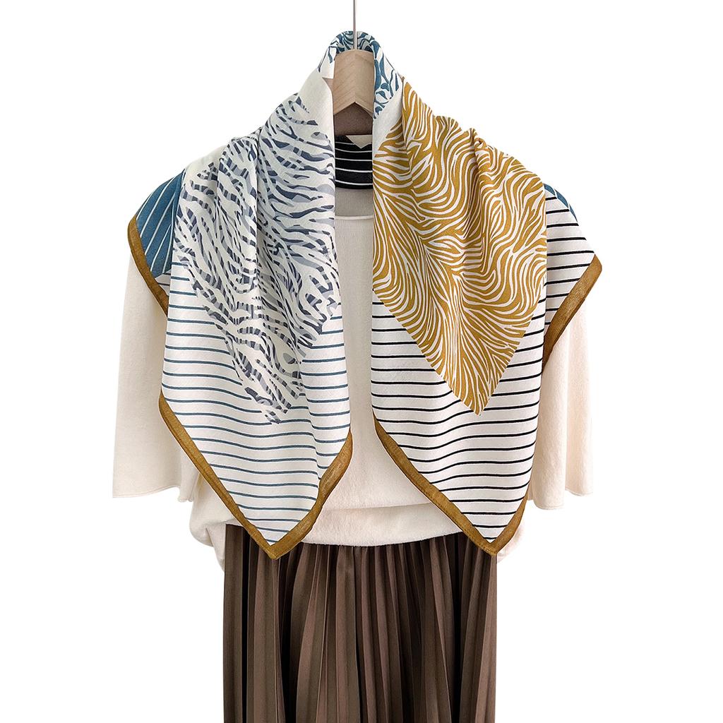 Spring And Summer Neck Protection Breathable Square Scarf Women'S Small Scarf Cotton And Linen Scarf Versatile High-End Temperament Triangular Scarf