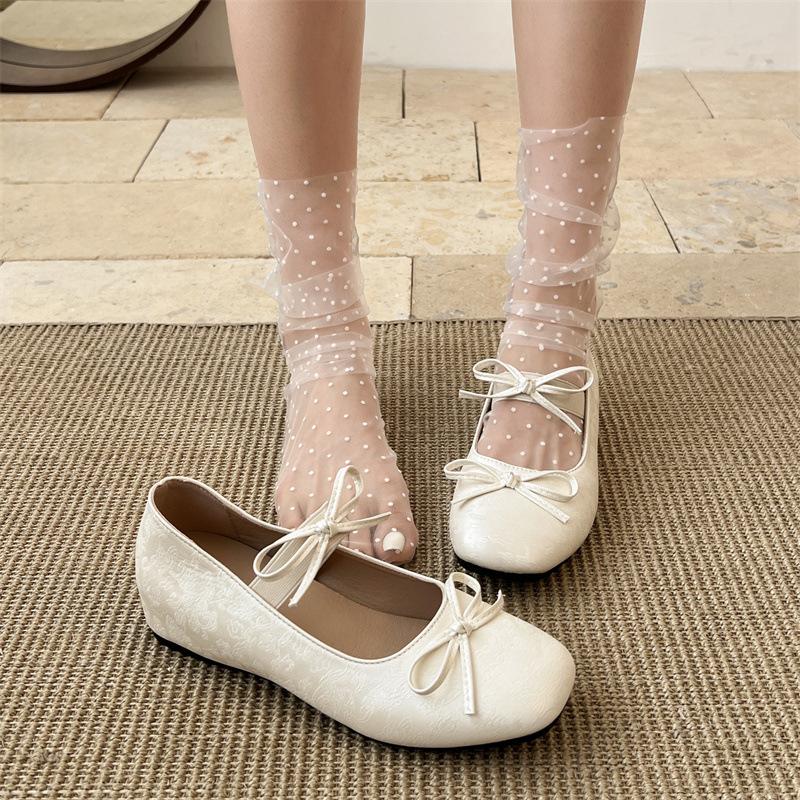 Retro silver French square head light mouth flat sole single shoes women's summer 2025 new high-end inner height increase Mary Jane shoes