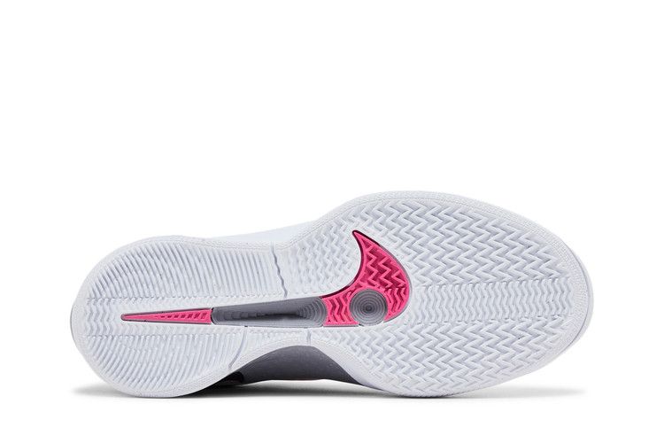 Nike Wmns Sabrina 2 'Lily'