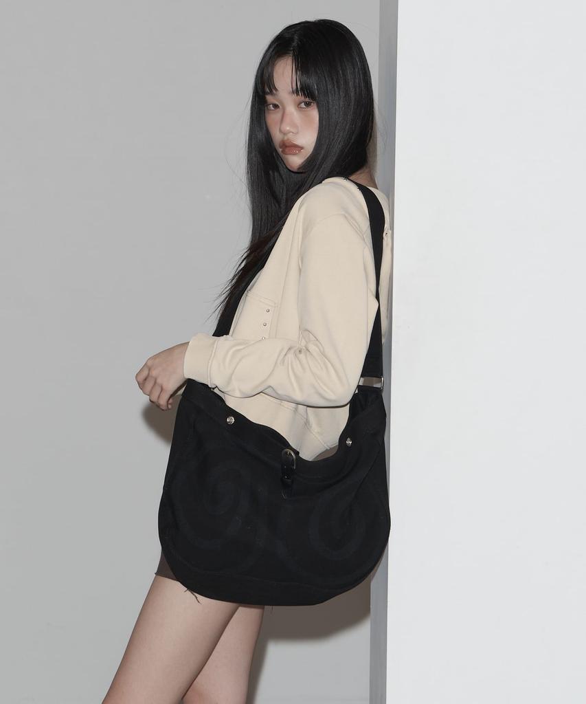 Peanut Loop Spiral Canvas Cross Bag Black