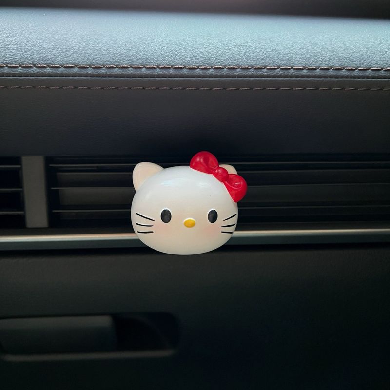 Cute Kt Cat Kitty Car Air Freshener Car Vent Perfume Fragrance Car Interior Decoration Diffuser Stone Gift for Women Classic Kt Head