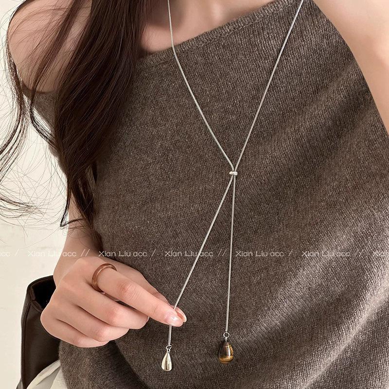 Tigerauge Stein Wassertropfen Anhänger Halskette Damen Nische Design Sinn lange Pulloverkette Herbst und Winter vielseitige Accessoires