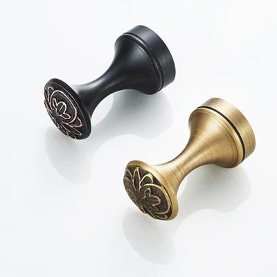 1Pc Brass Bathroom Robe Vintage Hooks Wall Hook Clothes Hanger Towel Hooks Gancho Bathroom Accessories