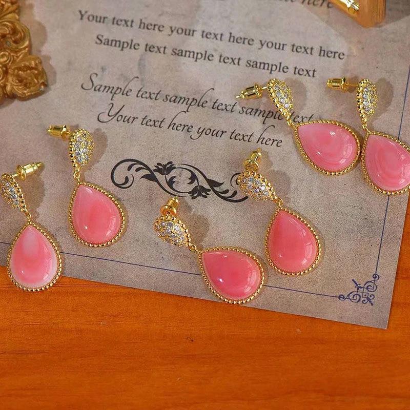 Creative Ancient Gold Crafts  Inlaid Diamonds Pink Fritillaria Water Droplets Long Earrings For Women Sweet Fresh Fine Jewelry