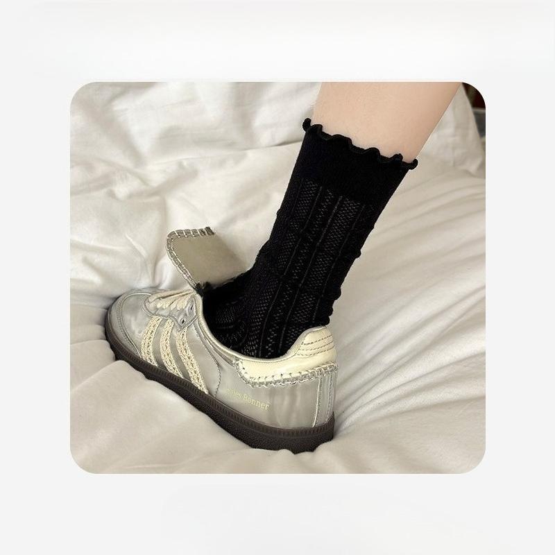 Women's Summer Solid Color Lace Ballet Style Boneless Tube Pile Socks