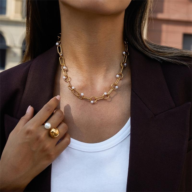 Fashionable Simulated Pearls Charm Necklace Lightweight Design Daily Wear Formal Event Collarbone Chain Gift