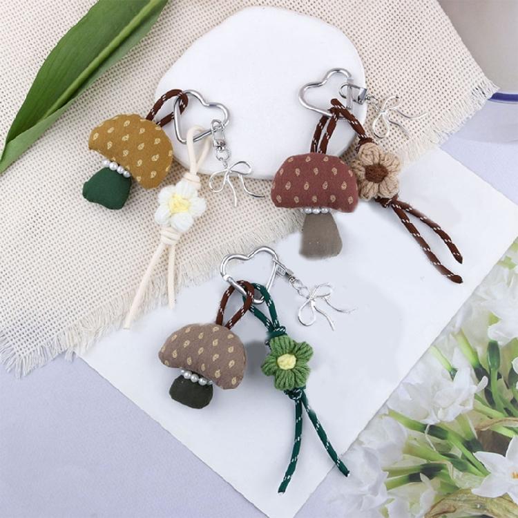 Heart Keyring Creative Car Key Chain Hanging Ornament Cartoon Mushroom Keychain Pendant Bag Charm Flowers Keychain