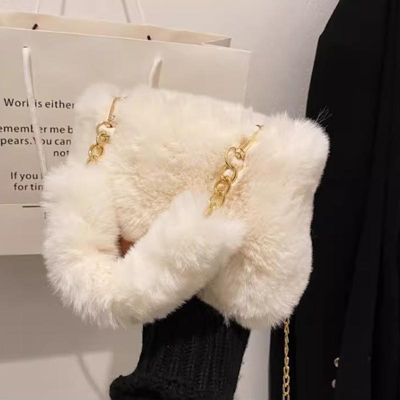 Plyšová taška tote z umelej kožušiny pre ženy Zimná taška cez rameno Ležérne nadýchané crossbody tašky Módna retiazková kabelka Dievčenská mäkká peňaženka