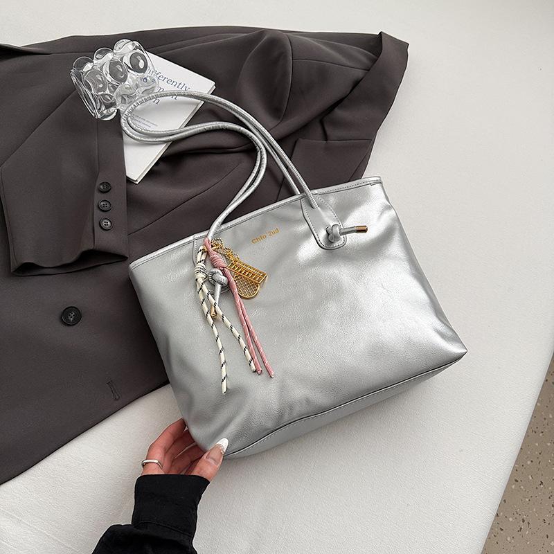 Retro-Tragetasche mit großem Fassungsvermögen für Damen, Frühjahr 2025, neue Mode, Schulter-, Unterarmtasche, lässige Handtasche