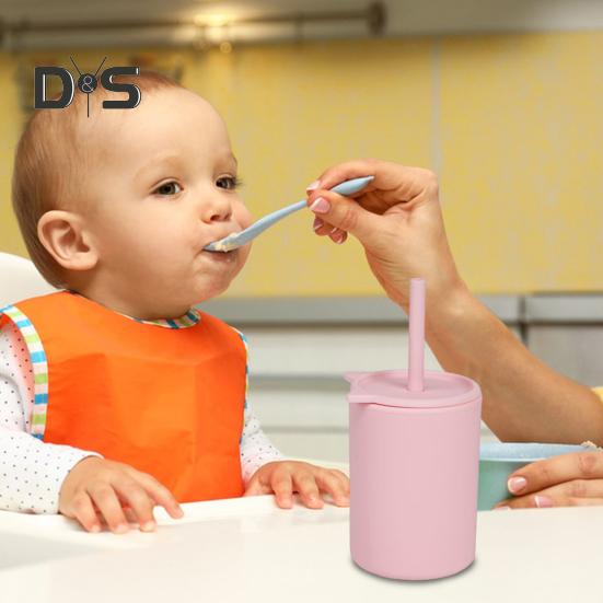 150ml Kinderbekers met Deksel En Rietjes Herbruikbare Lekkagevrije Bekers voor Kinderen Onbreekbare Siliconen Kinderbeker met Tuit voor Thuis School Keuken
