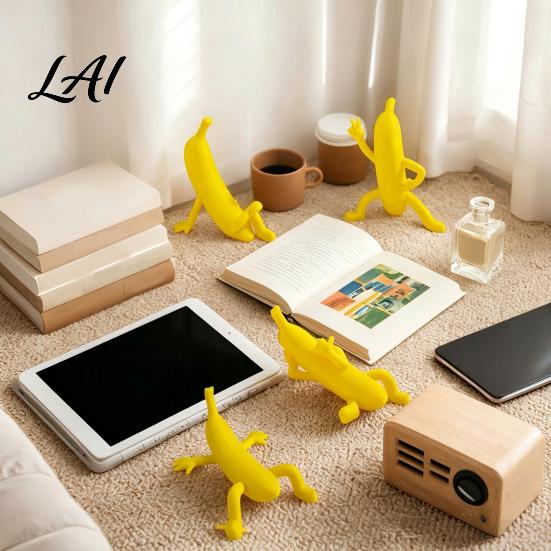 Creative Desk Man Figurine, Funny Banana Ornaments 4PCS 3D Printed Character Desktop Shelf Decor
