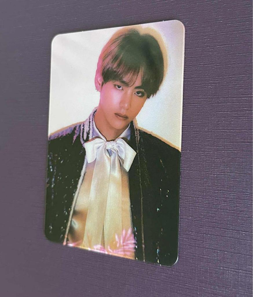 [USED] BTS Wings Tour Final Official Essay Book Taehyung V