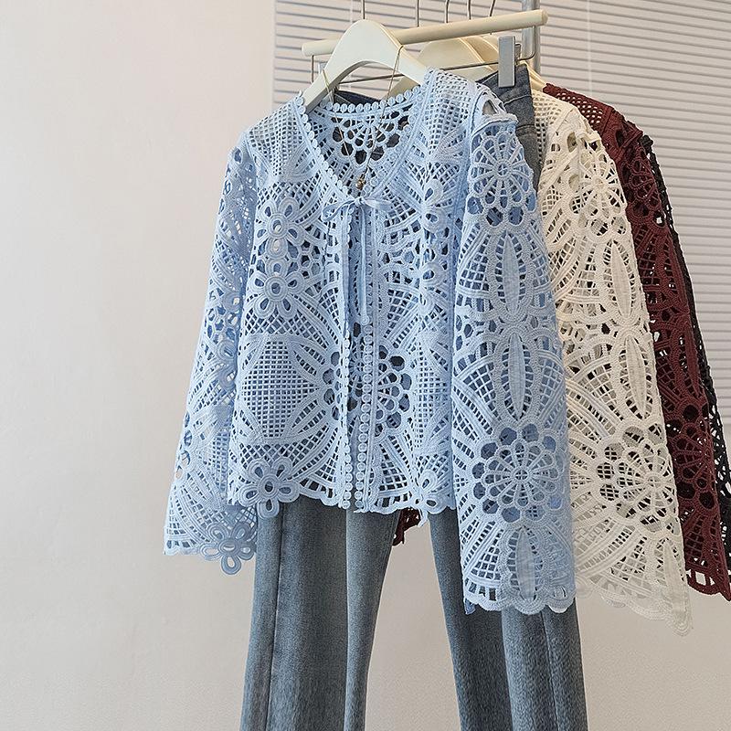 Korean Style Plus Size Embroidered V-Neck Lace Top - Autumn Women s Loose Long-Sleeve 3XL
