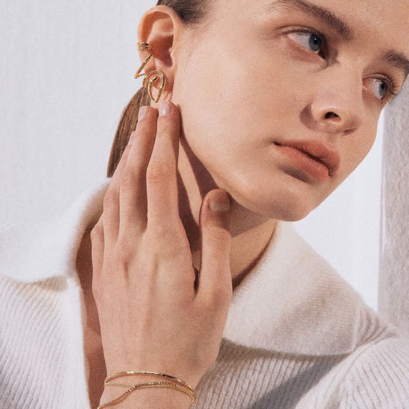 ONEENOUGH Shine Love Layered Bracelet