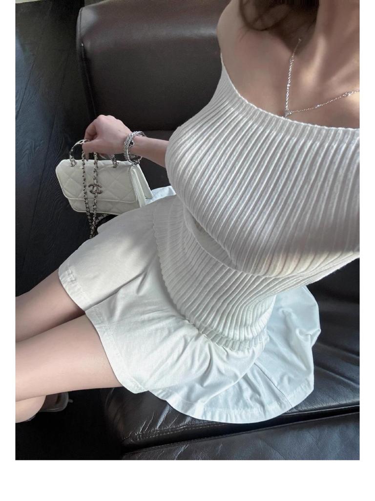 Director Du's Simple & Charming Summer Knitted One-Shoulder Slim-Fit Korean Style Women's Top