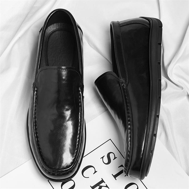 Fashion New Handmade Leather Loafers Soft Mens Slip-on Flats New Arrival Male Casual Shoes Outdoor Men Driving Footwear Business Shoes