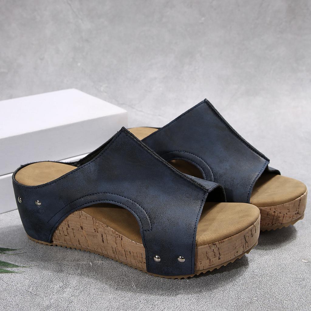 Large size foreign trade slope heel cool slippers 2025 summer new retro platform Roman sandals women's fish mouth muffin slippers