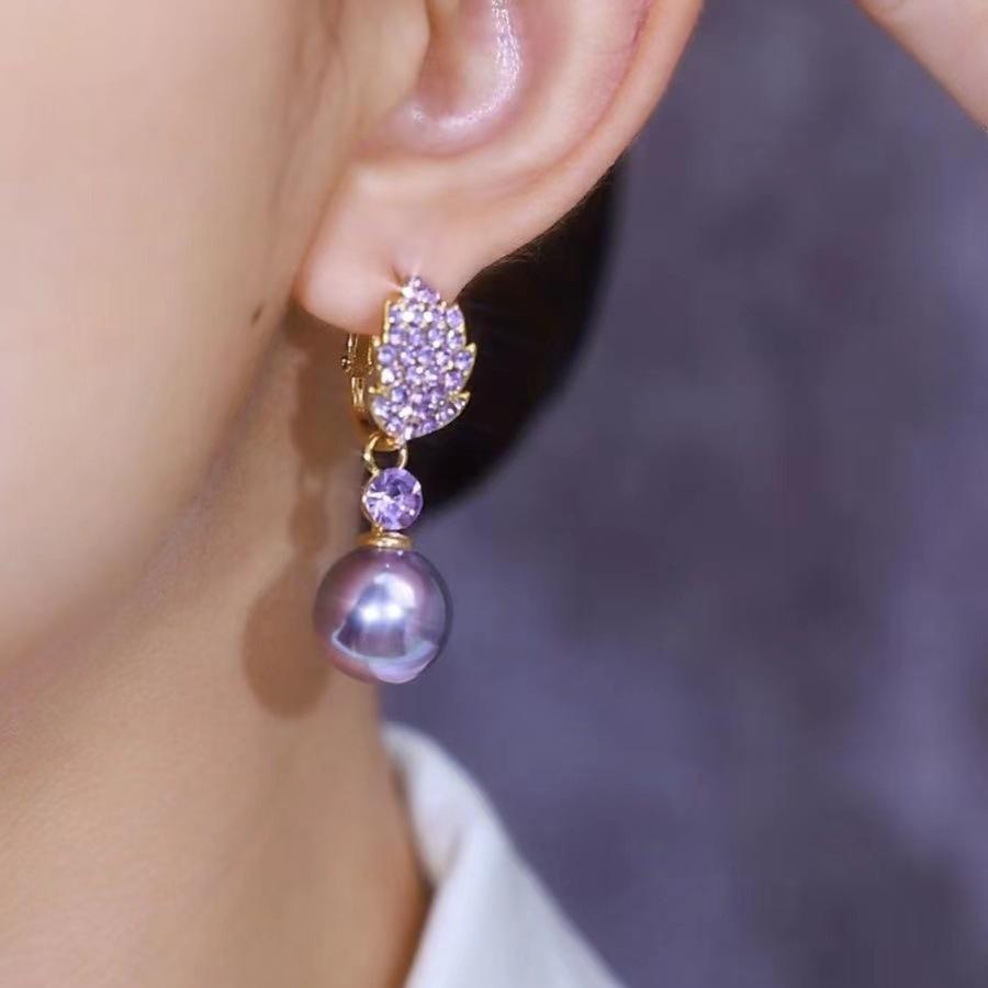New Purple Pearl Earrings Full of Diamond Leaves for Women, Design Ear Buckles Temperament Earrings