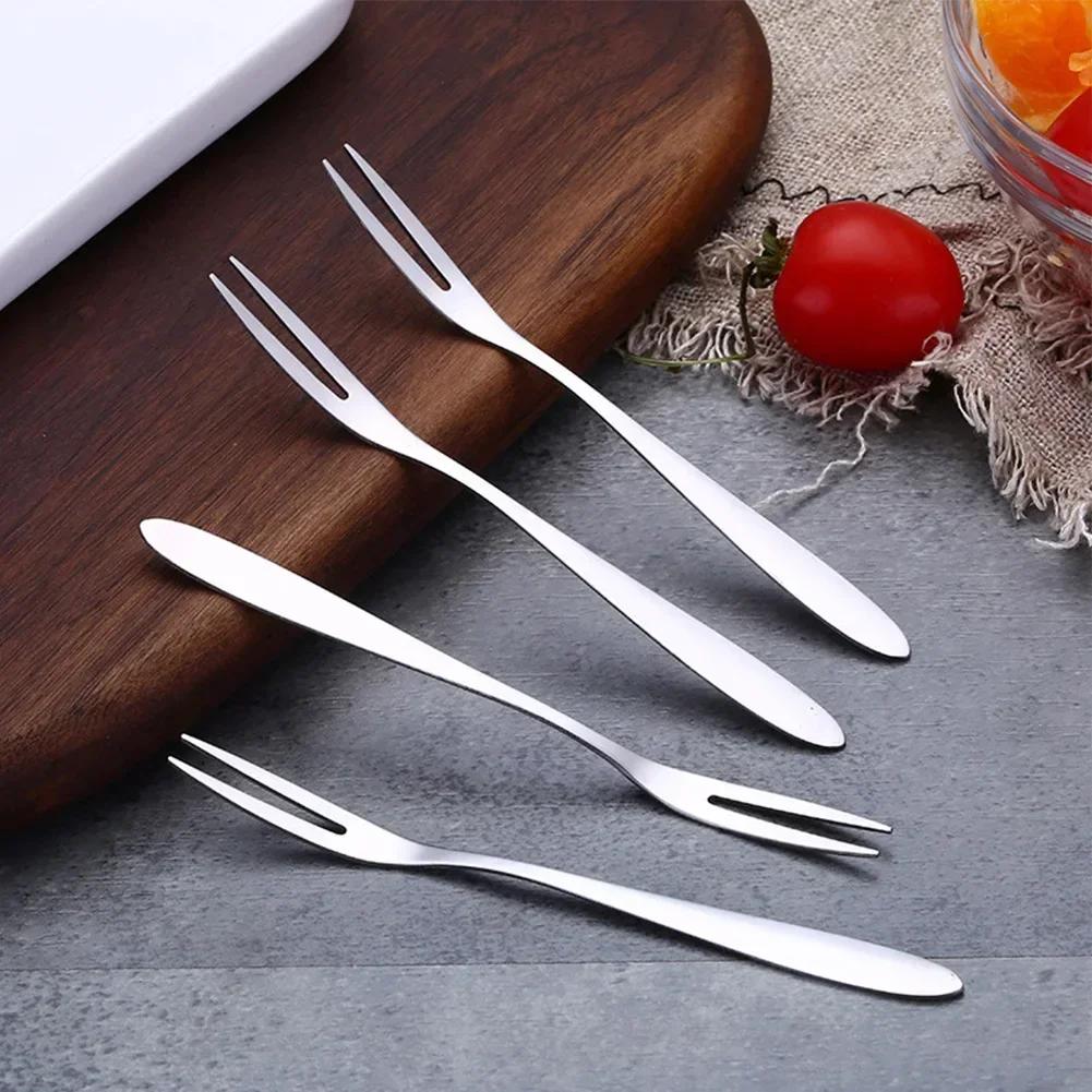 1Pc Stainless Steel Fruit Fork Household Dessert Cake Salad Cutlery Fork Two-toothed Small Fork Kitchen Mini Silver Cutery Fork