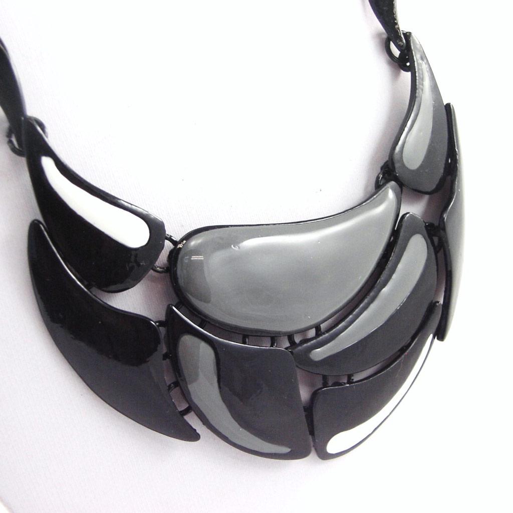 NOA [G5948] - Designer Necklace 'Harlequin' Gray Black