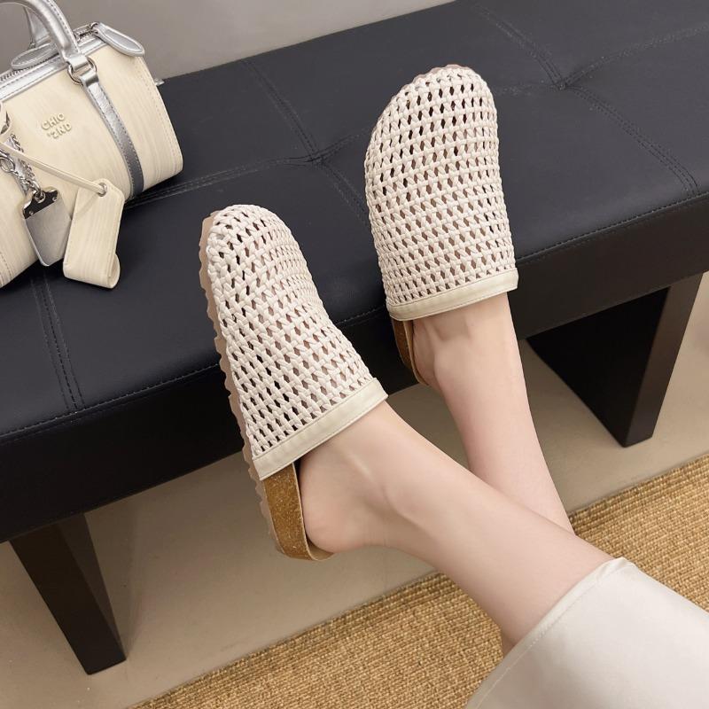 Hollow and breathable thick-bottomed bag head half slippers women's summer new fashionable versatile one-pedal beach cool slippers