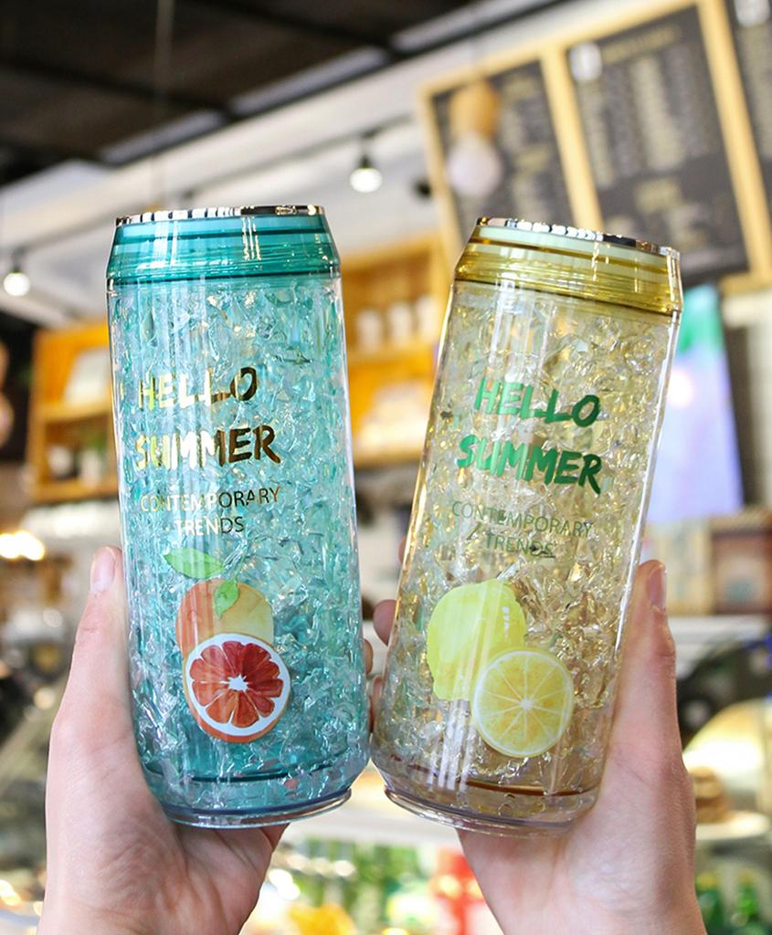 Creatieve Mode Blikjes Zomerijsbeker Kawaii Plastic Waterfles Met Deksel Buiten Sport Mannen Vrouwen Studenten Drinkbekers Met Rietje