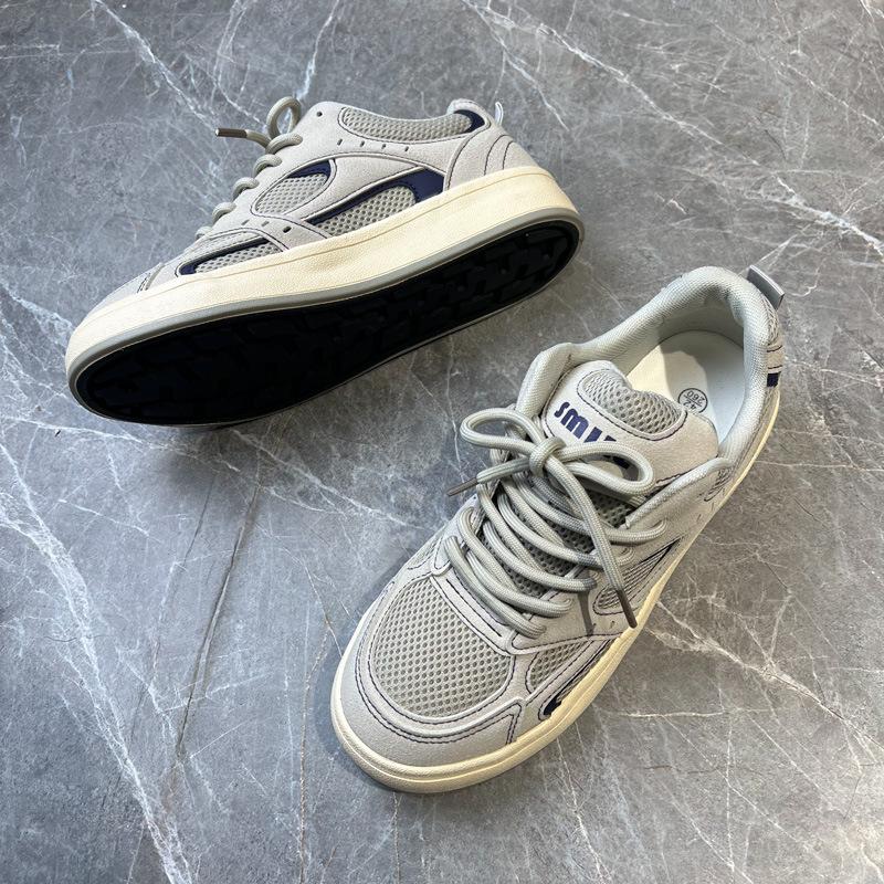 

Летняя дышащая мужская сетчатая повседневная обувь для скейтборда, модный новый нишевый тренд, универсальные парусиновые кеды для мальчиков 44 серый