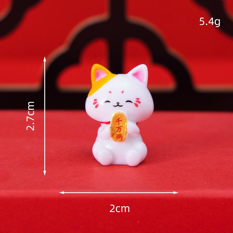 1pcs Figurines Miniature Cute Lucky Cat Micro Landscape Crafts Ornaments For Home Decorations Animal Car Decor Room Accessories