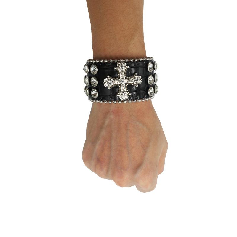 Design PU Armband Buntes Kreuz Besetzt mit Diamanten und Strasssteinen Armband