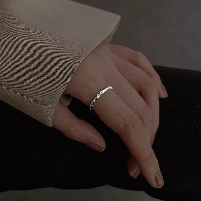 

S925 Sterling Silver Vegetarian Ring Sugar Paper Ring Women s Simple Commuter Cold Wind ins Irregularly Folded Tin Tissue Open Ring Adjustable opening серебряный