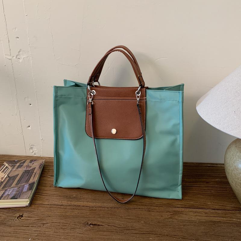 Casual Large-capacity Cloth Bag Women's New Lightweight and Versatile Commuter Shoulder Bag Portable Tote Bag