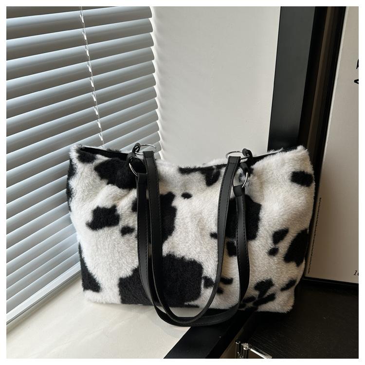 Large Capacity Shopper Bags For Women Winter Travel Tote Bag Cow Printing Plush Shoulder Bag Ladies Handbag Designer Bolsos