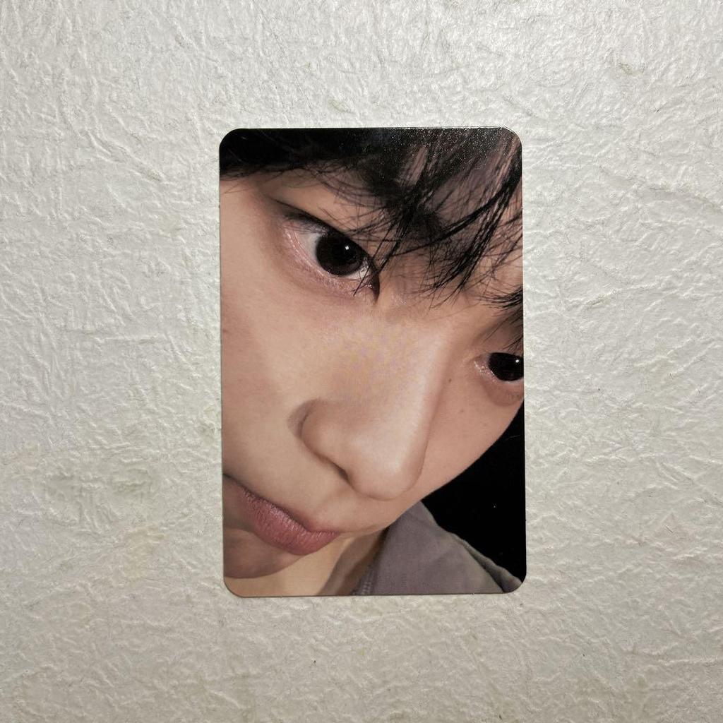 [USED] txt Mini Book Keyring Set with Trading Card