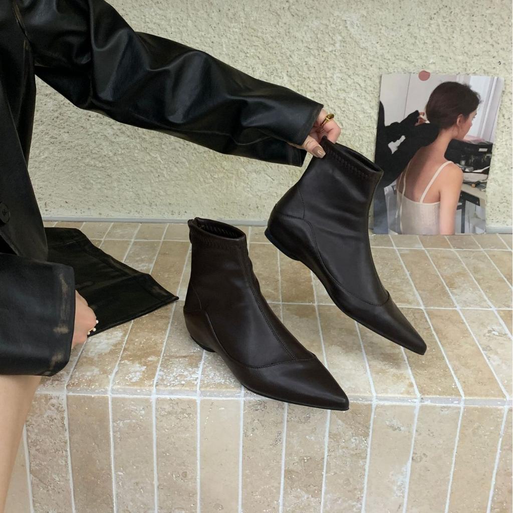2025 New Pointed Rear Zipper Pointed Wedge Low Tube Thin Martin Chelsea Women's Short Boots