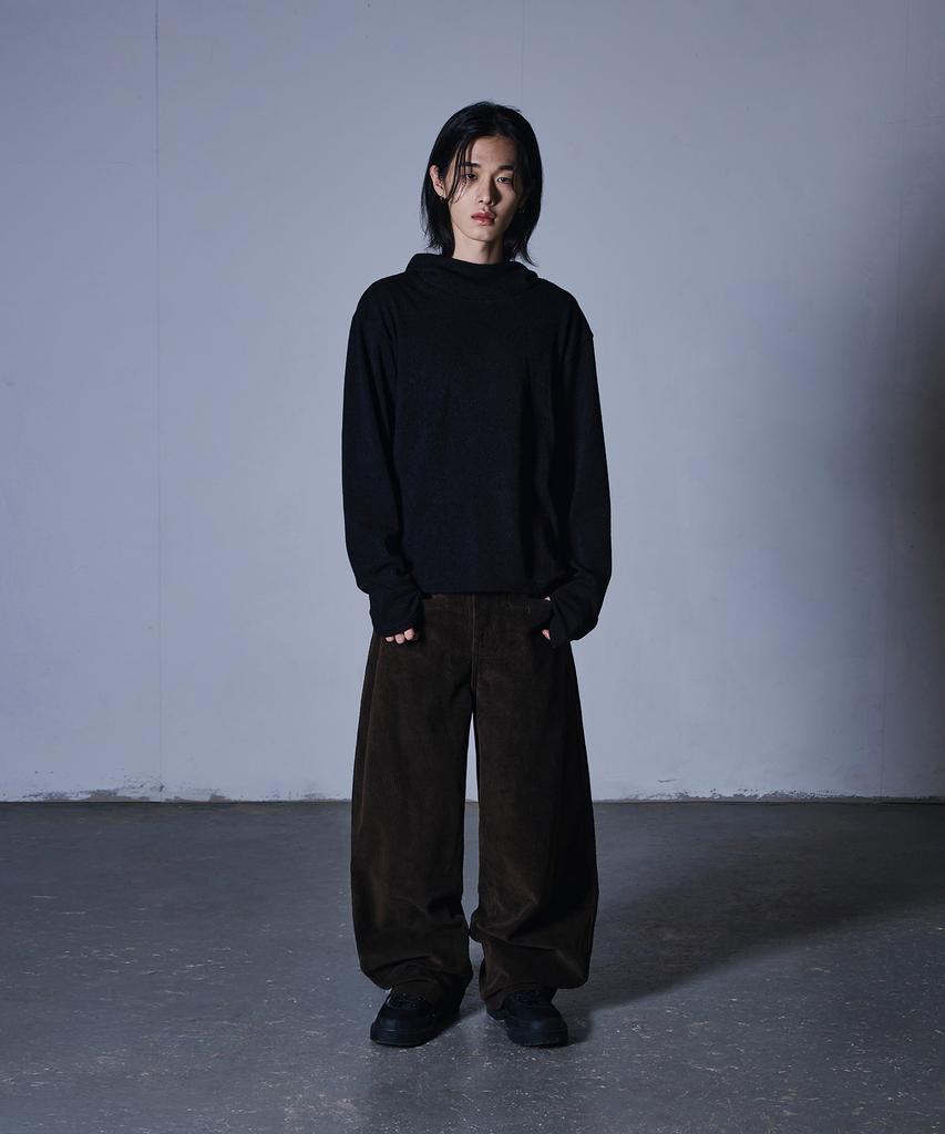 Seukeulaeteulpigsel Corduroy Front Pocket Curved Pants [Brown]