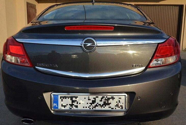 Opel Insignia HB - CHROME STRIP on the FLAP Tuning