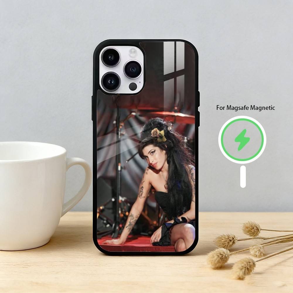 Amy W-Winehouse Phone Case For iPhone 17/16/15/14/13/12/Plus/Pro/Max for Magnetic Wireless Charging iphone16e